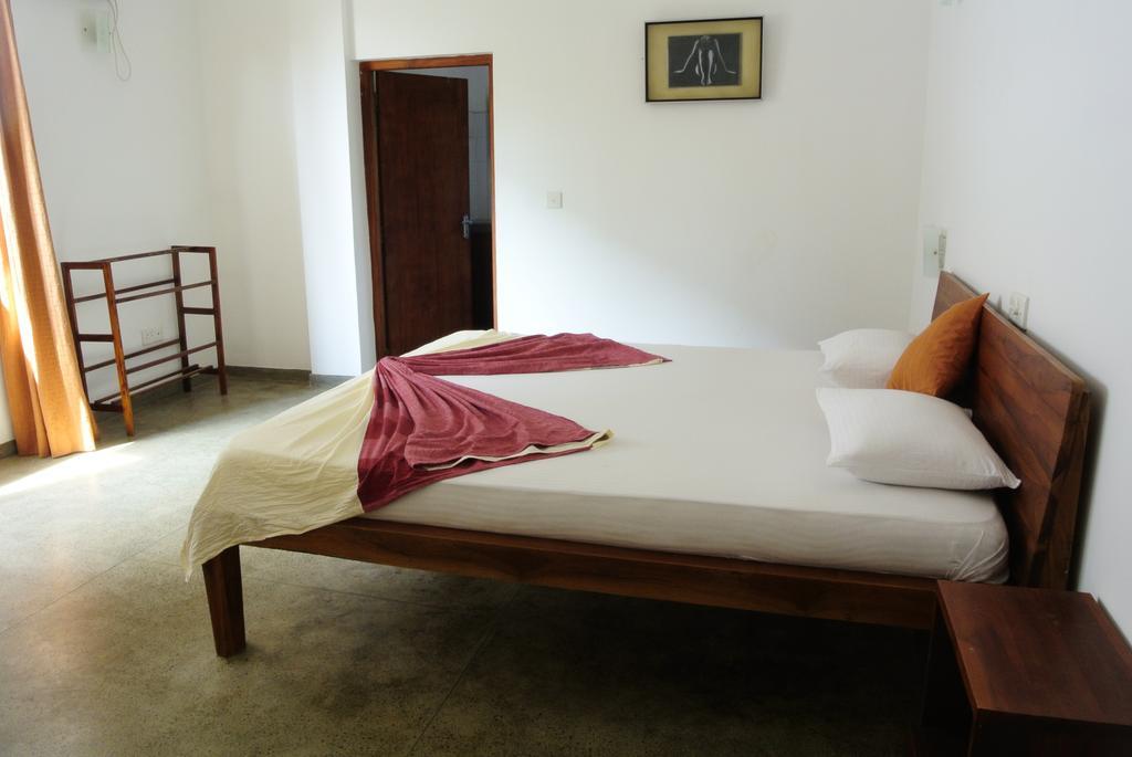 Surf Lanka Hotel Matara Room photo
